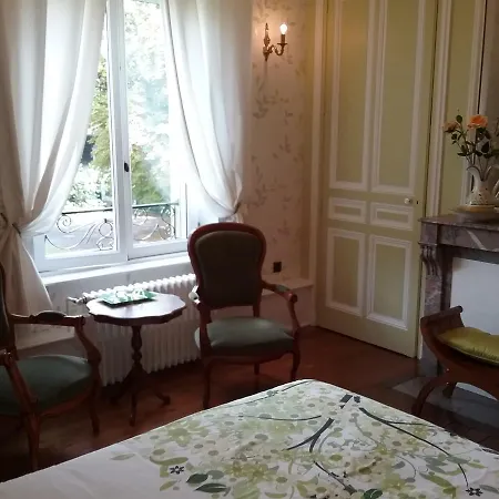Chateau Des Marronniers Frühstückspension Baizieux