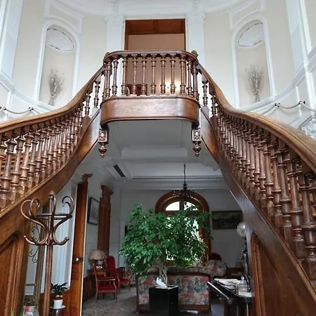Chateau Des Marronniers Frühstückspension Baizieux